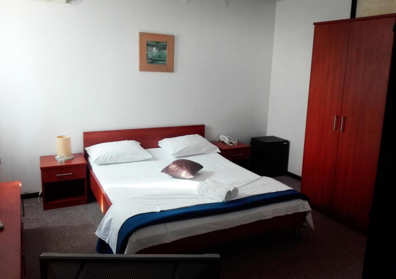 Hotel Park Višići Εξωτερικό φωτογραφία